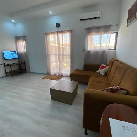 City Appartementen New Nickerie - 4-6P Nieuw Nickerie Bagian luar foto